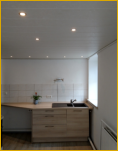 Paneeldecke mit Einbauleuchten
